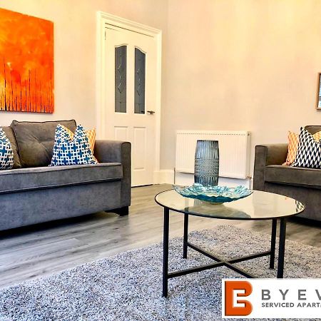 Byevo Almar Villa - Close To City And Airport - Perfect For Contractors Or Large Groups Glasgow Ngoại thất bức ảnh