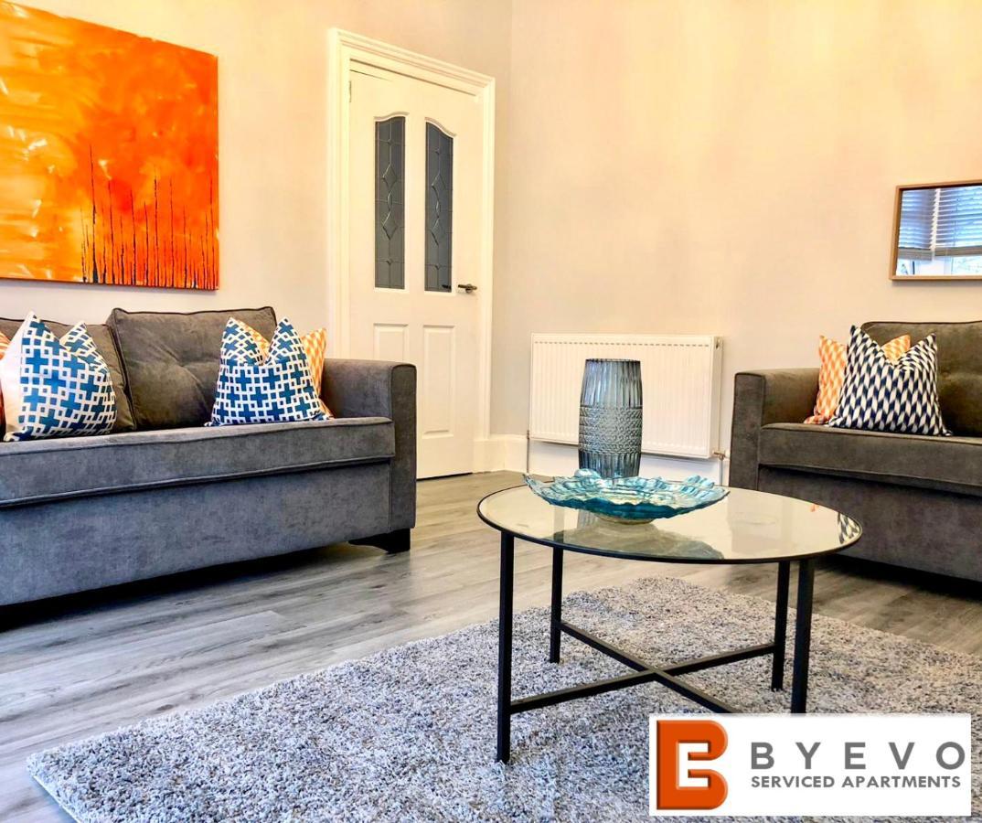 Byevo Almar Villa - Close To City And Airport - Perfect For Contractors Or Large Groups Glasgow Ngoại thất bức ảnh