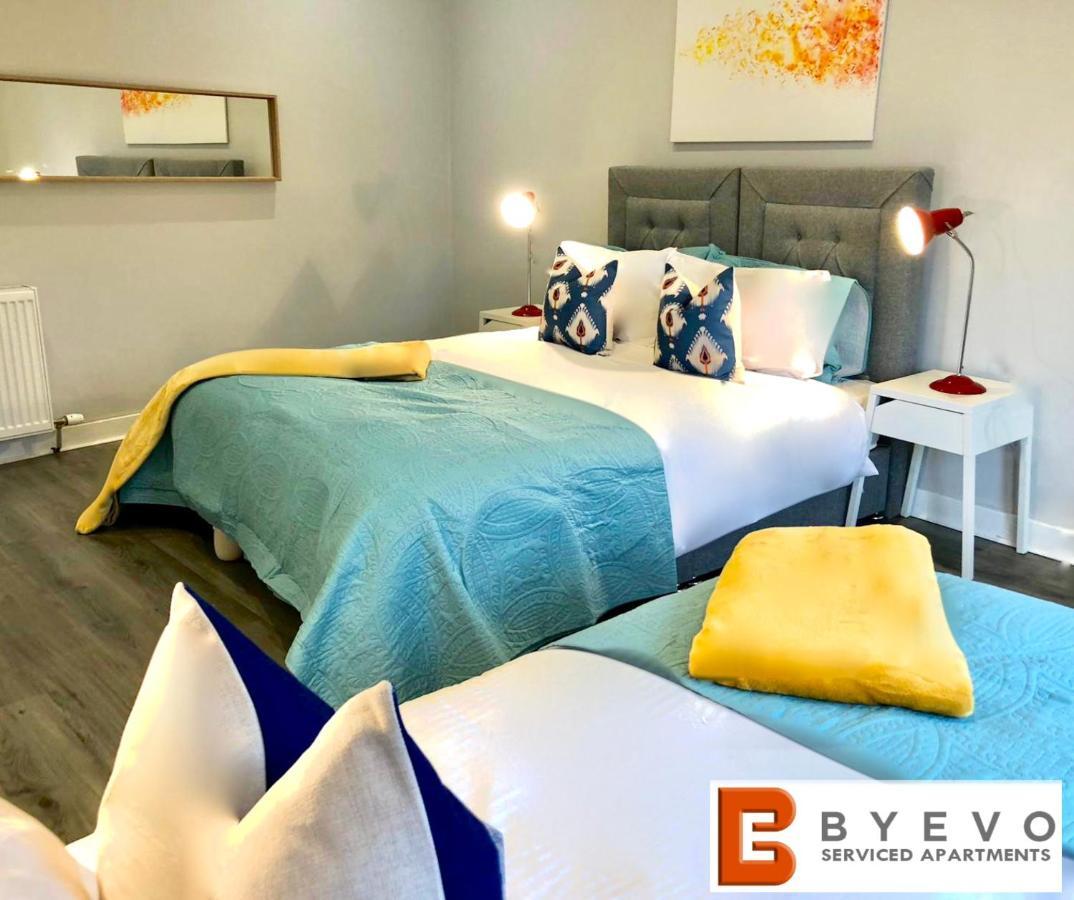 Byevo Almar Villa - Close To City And Airport - Perfect For Contractors Or Large Groups Glasgow Ngoại thất bức ảnh