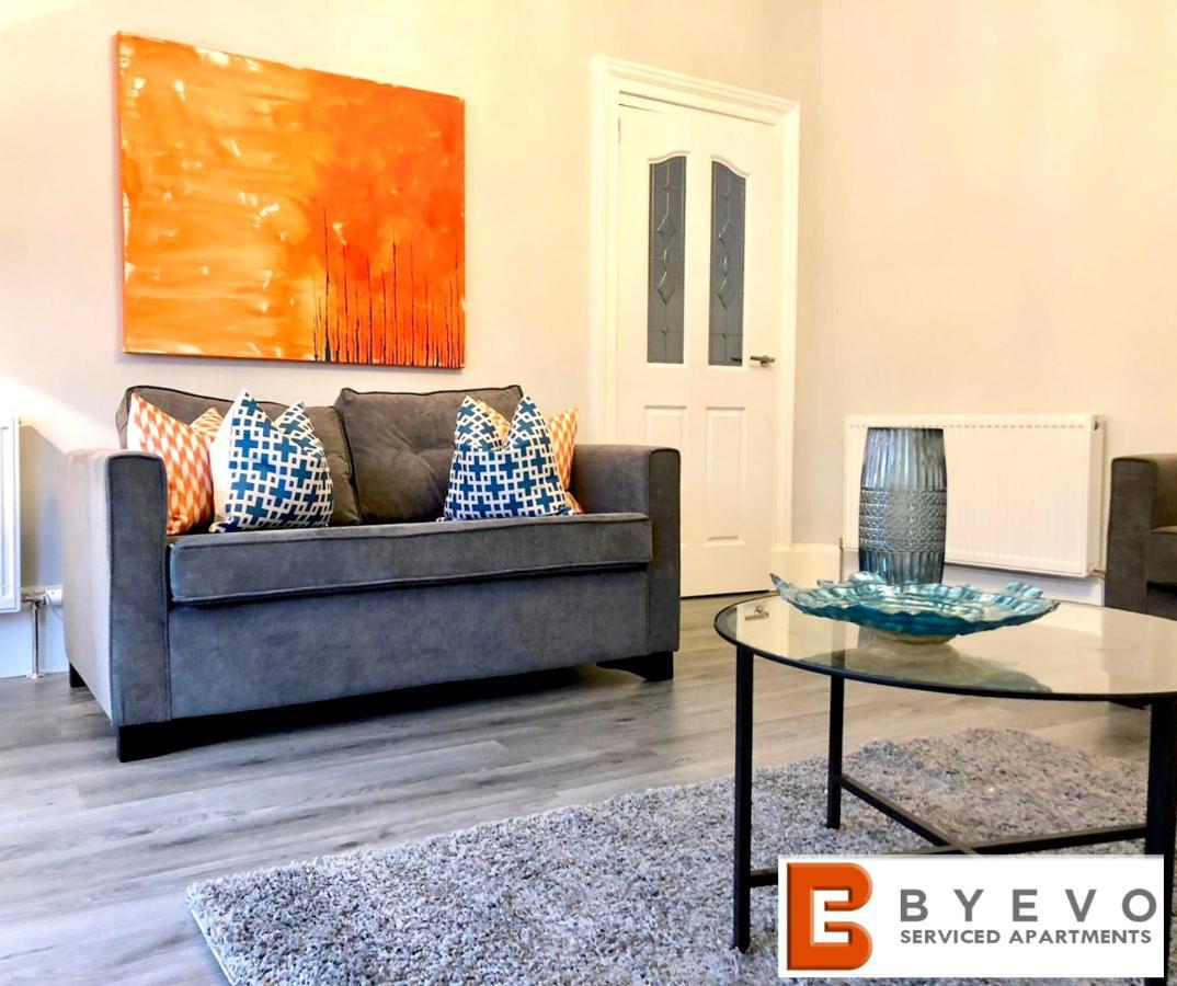 Byevo Almar Villa - Close To City And Airport - Perfect For Contractors Or Large Groups Glasgow Ngoại thất bức ảnh